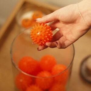 Piłka do automasażu twarzy - naturalny lifting i rozluźnienie mięśni